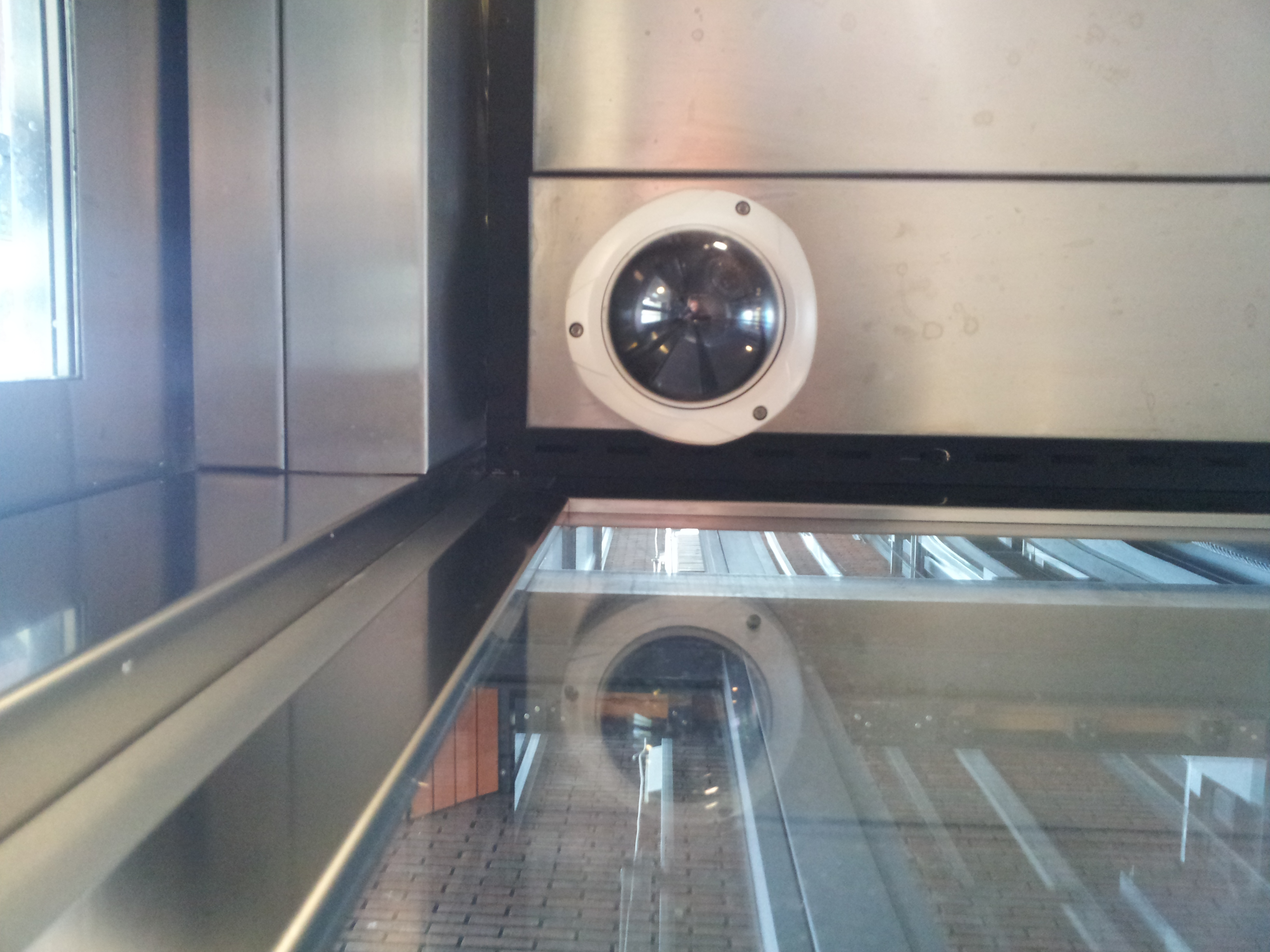 Liftcamera close-up Amsterdam