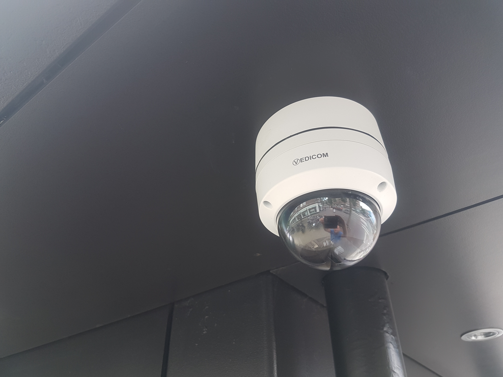Vedicom dome camera professionele installatie